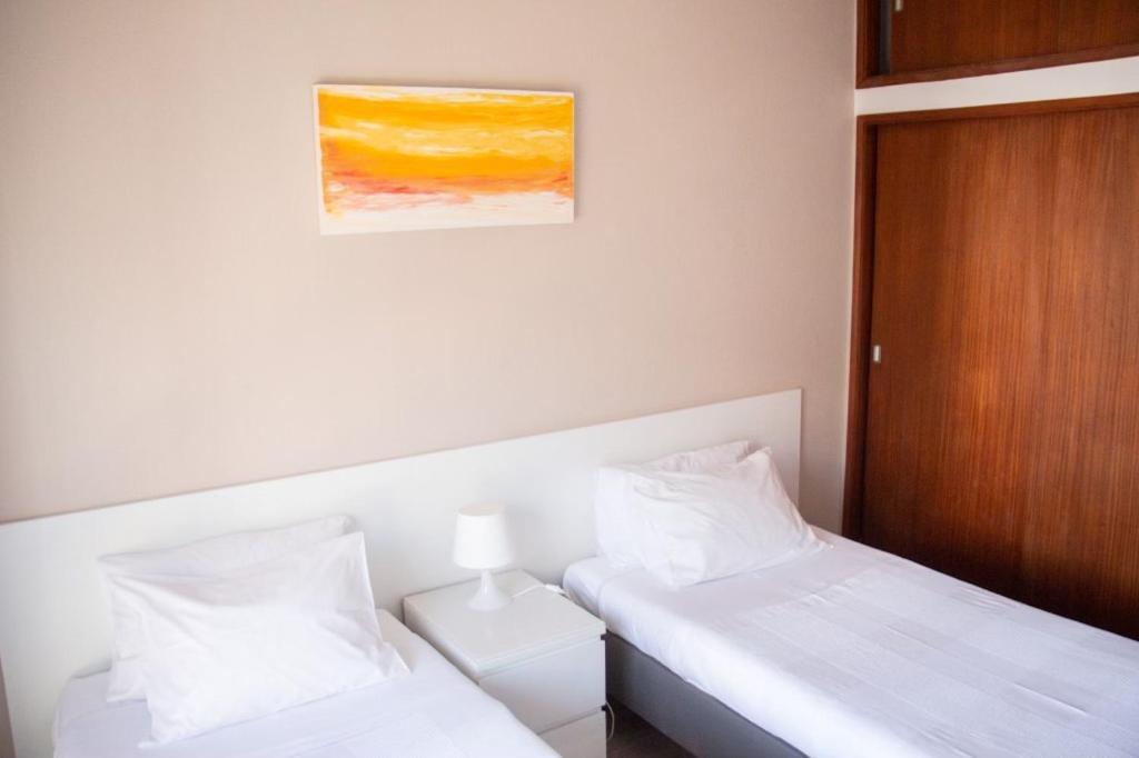 Apartamentos Central Quarteira Eksteriør bilde