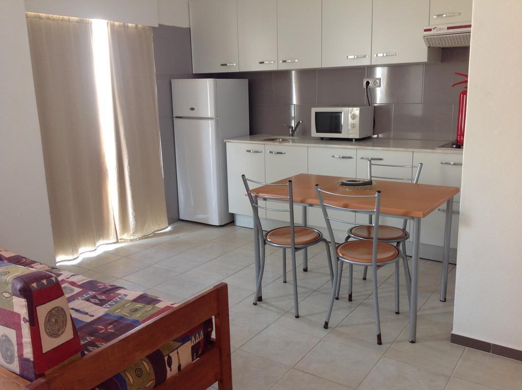 Apartamentos Central Quarteira Eksteriør bilde